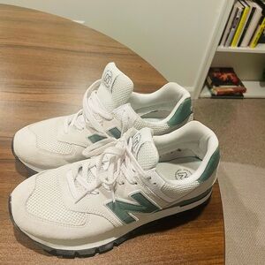 New Balance White and Green Retro Sneakers